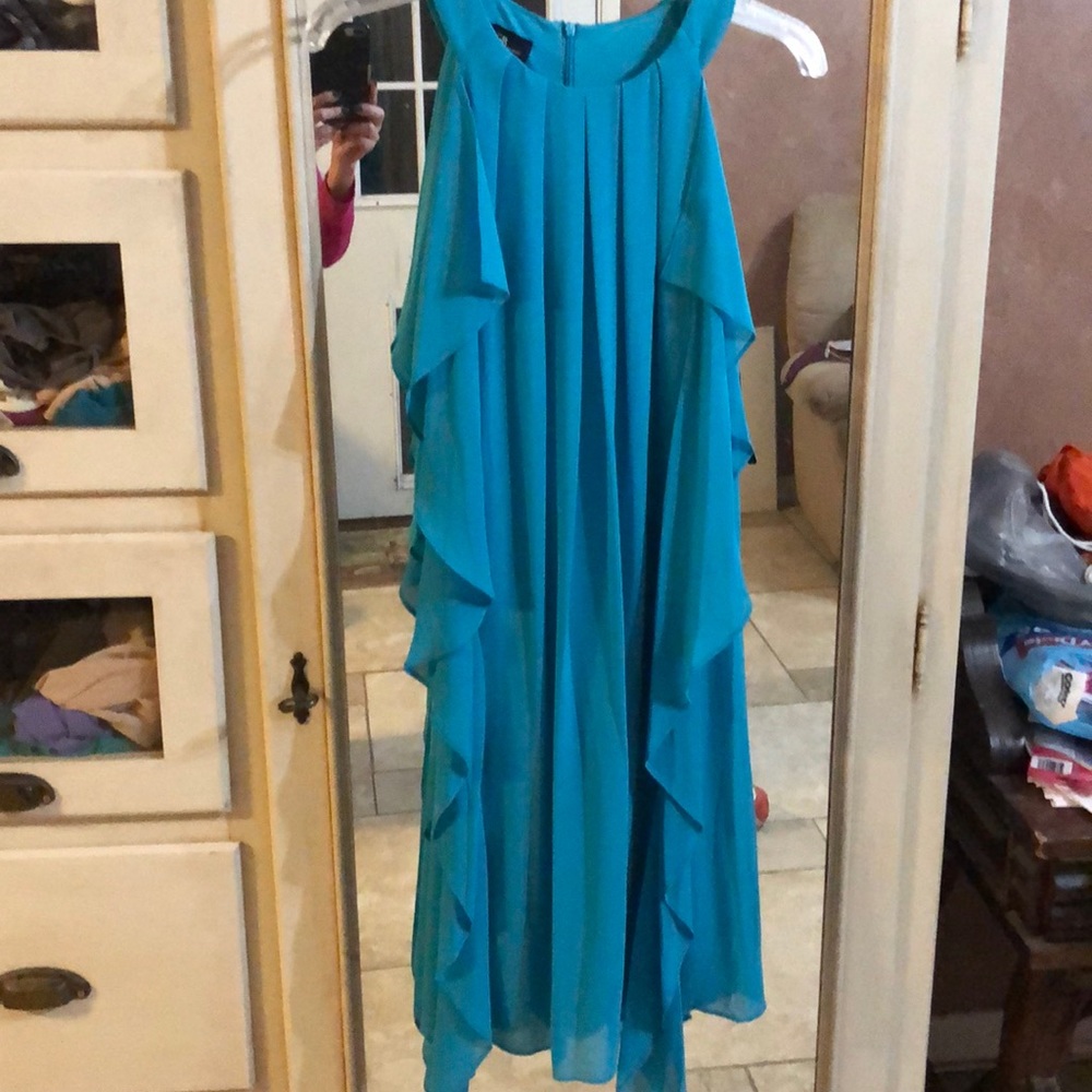 Beautiful dress never worn